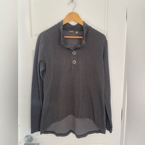 Merrell Dark Brown Patterned High low hem Shirt women’s XL Gorpcore Hiking